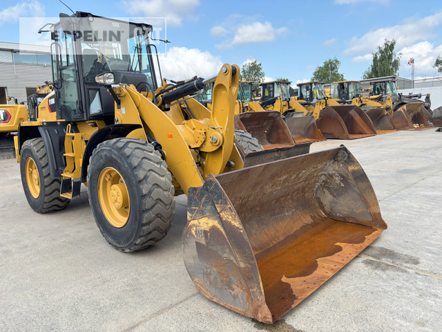 Cat 918M - Fadrom me goma: foto 3 Cat 918M - Fadrom me goma: foto 3