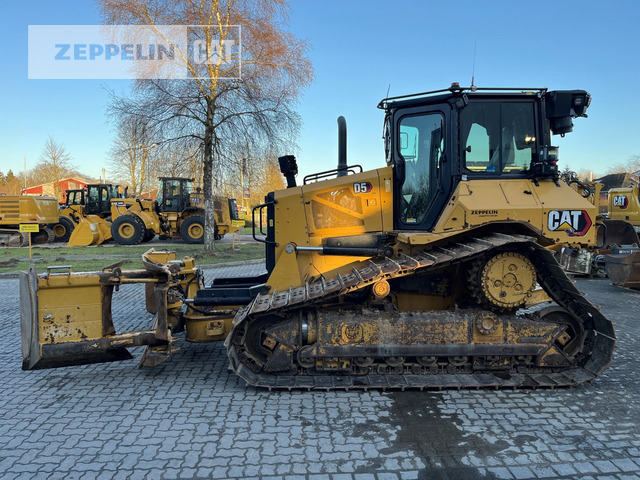 Cat D5 - Buldozer: foto 2 Cat D5 - Buldozer: foto 2