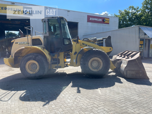 New Holland W190 - Fadrom me goma: foto 2 New Holland W190 - Fadrom me goma: foto 2