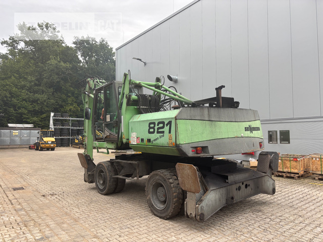Sennebogen 821 - Ekskavator për mbetje: foto 2 Sennebogen 821 - Ekskavator për mbetje: foto 2