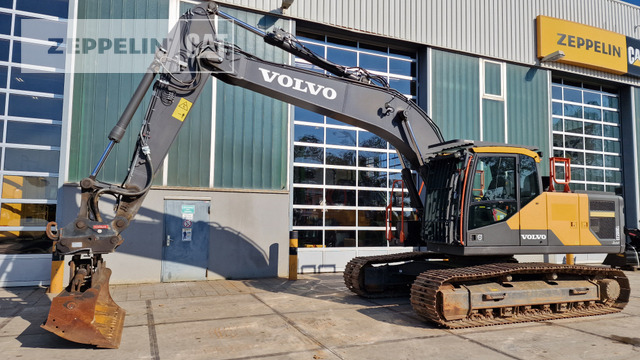Volvo EC200E - Ekskavator me zinxhirë: foto 1 Volvo EC200E - Ekskavator me zinxhirë: foto 1