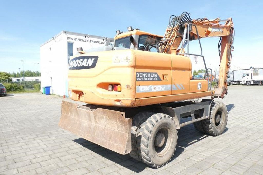 Doosan Mobilbagger DX 160 Mobilbagger - Ekskavator me goma: foto 3 Doosan Mobilbagger DX 160 Mobilbagger - Ekskavator me goma: foto 3