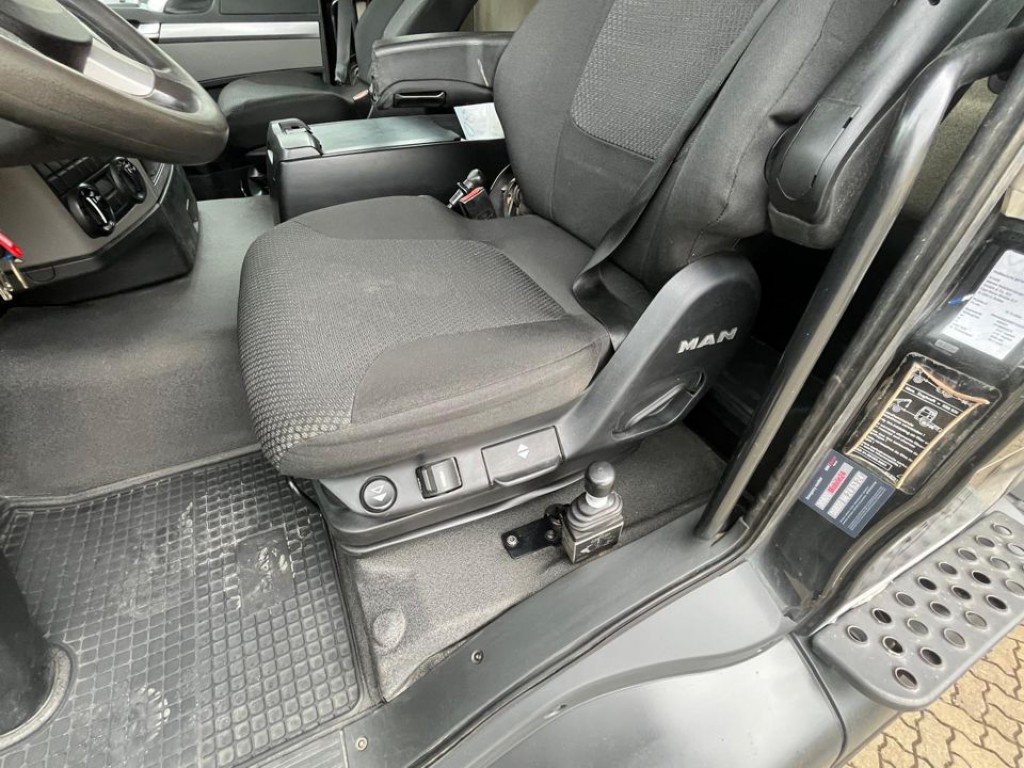 MAN TG-S 35.460 8x6 4 Achs Muldenkipper Meiller 18m³ - Shkarkues: foto 4 MAN TG-S 35.460 8x6 4 Achs Muldenkipper Meiller 18m³ - Shkarkues: foto 4