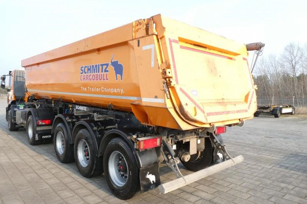 Schmitz Cargobull - Gjysmë rimorkio vetëshkarkuese: foto 4 Schmitz Cargobull - Gjysmë rimorkio vetëshkarkuese: foto 4