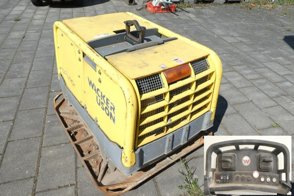 Wacker Neuson SE Rüttelplatte DPU 110rLem970 Baumaschine inkl. Fernbedienung - Pllakë vibratori: foto 1 Wacker Neuson SE Rüttelplatte DPU 110rLem970 Baumaschine inkl. Fernbedienung - Pllakë vibratori: foto 1