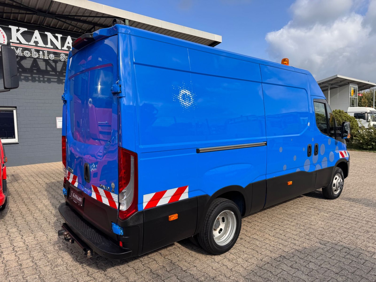 Iveco Daily Kasten 50 C 170 Werkstattwagen SORTIMO - Furgon: foto 3 Iveco Daily Kasten 50 C 170 Werkstattwagen SORTIMO - Furgon: foto 3