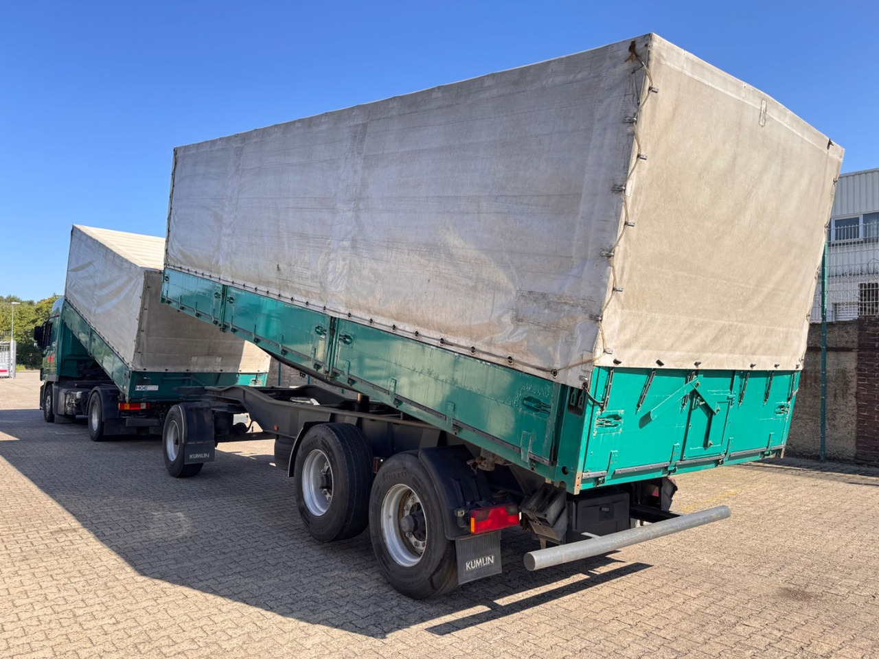KUMMLIN 3-Achs Getreide Kipper 3 Seiten Liftachs - Rimorkio vetëshkarkuese: foto 1 KUMMLIN 3-Achs Getreide Kipper 3 Seiten Liftachs - Rimorkio vetëshkarkuese: foto 1