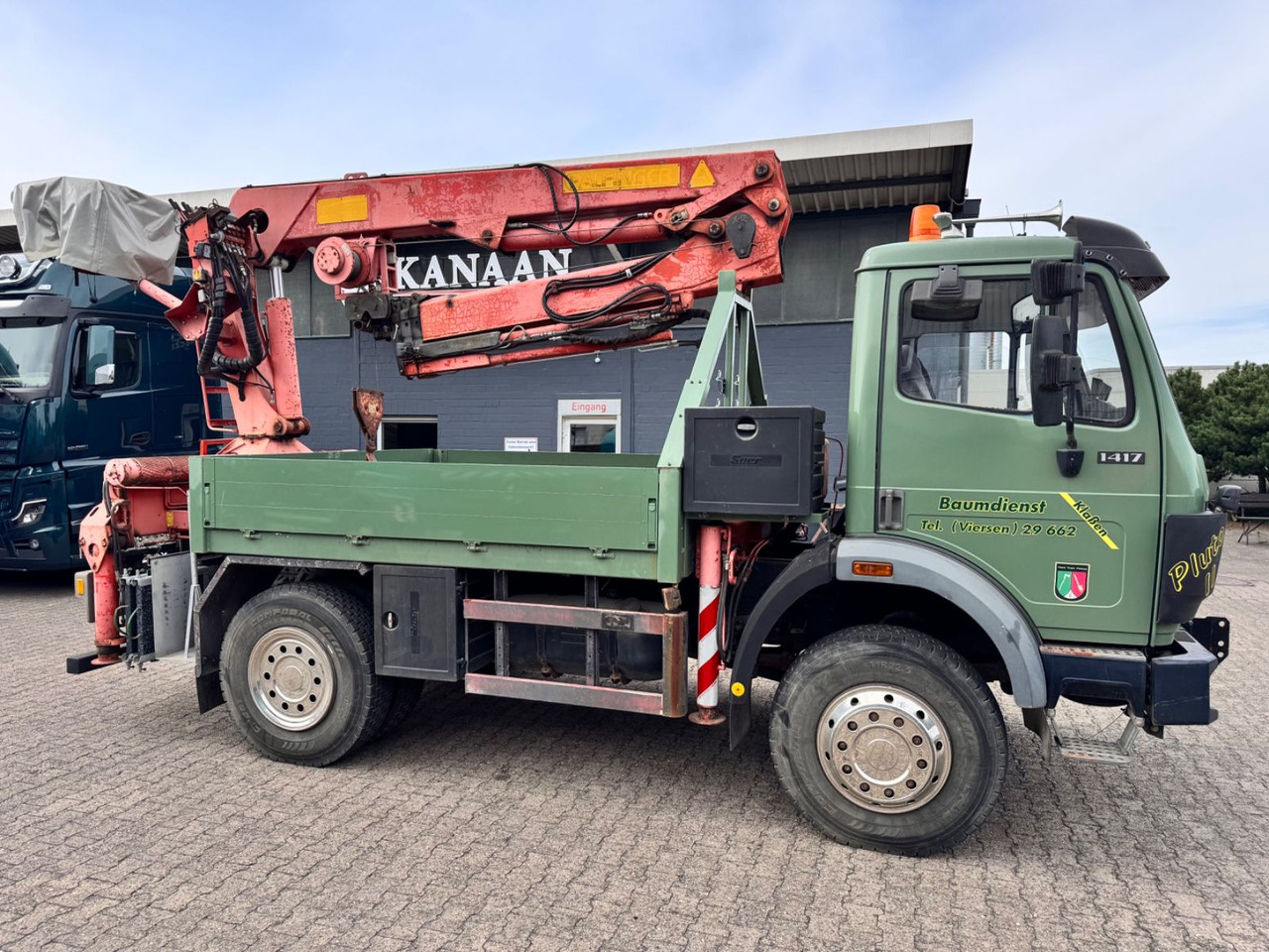 Mercedes-Benz 1417 AK Allrad Palfinger Montagekran 17,7m 64TKM - Kamion me vinç: foto 1 Mercedes-Benz 1417 AK Allrad Palfinger Montagekran 17,7m 64TKM - Kamion me vinç: foto 1
