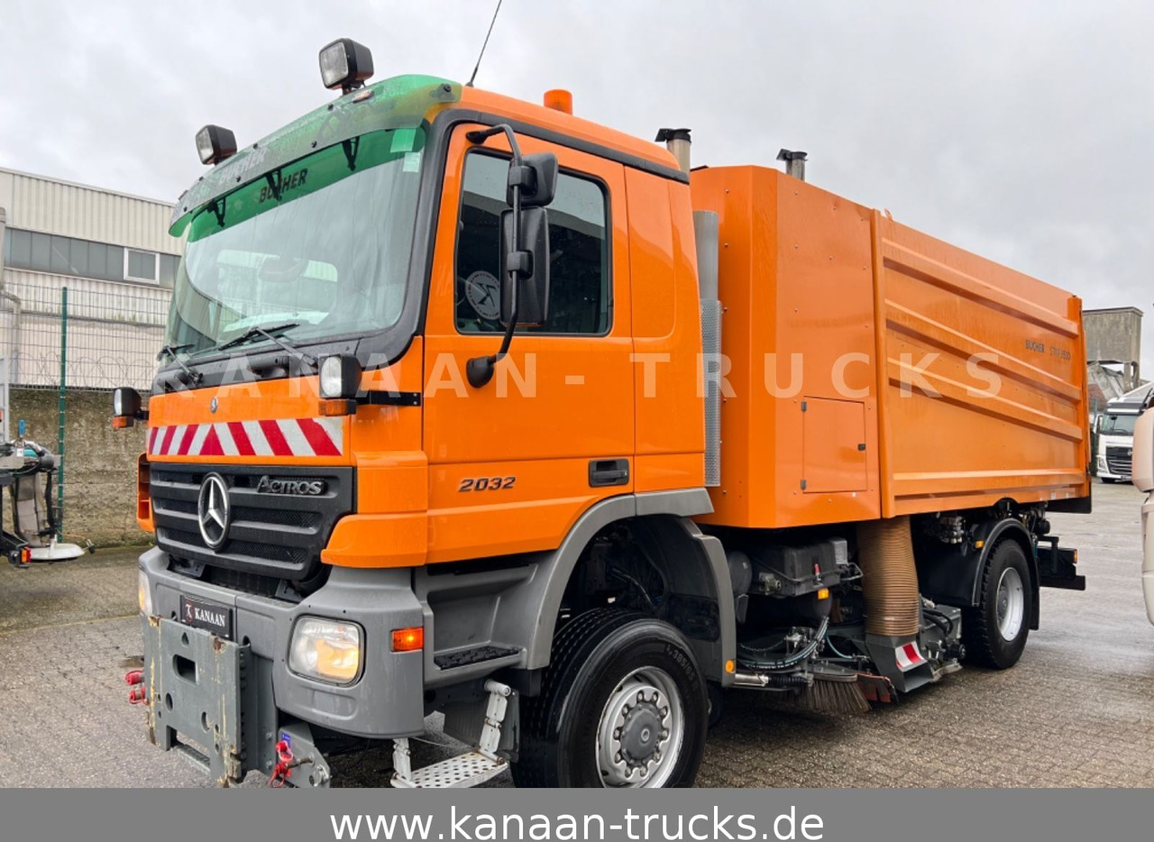 Mercedes-Benz 2032 Actros 4x4 Bucher STKF 9500 AIRPORT KLIMA - Makinë fshirëse për rrugët: foto 3 Mercedes-Benz 2032 Actros 4x4 Bucher STKF 9500 AIRPORT KLIMA - Makinë fshirëse për rrugët: foto 3