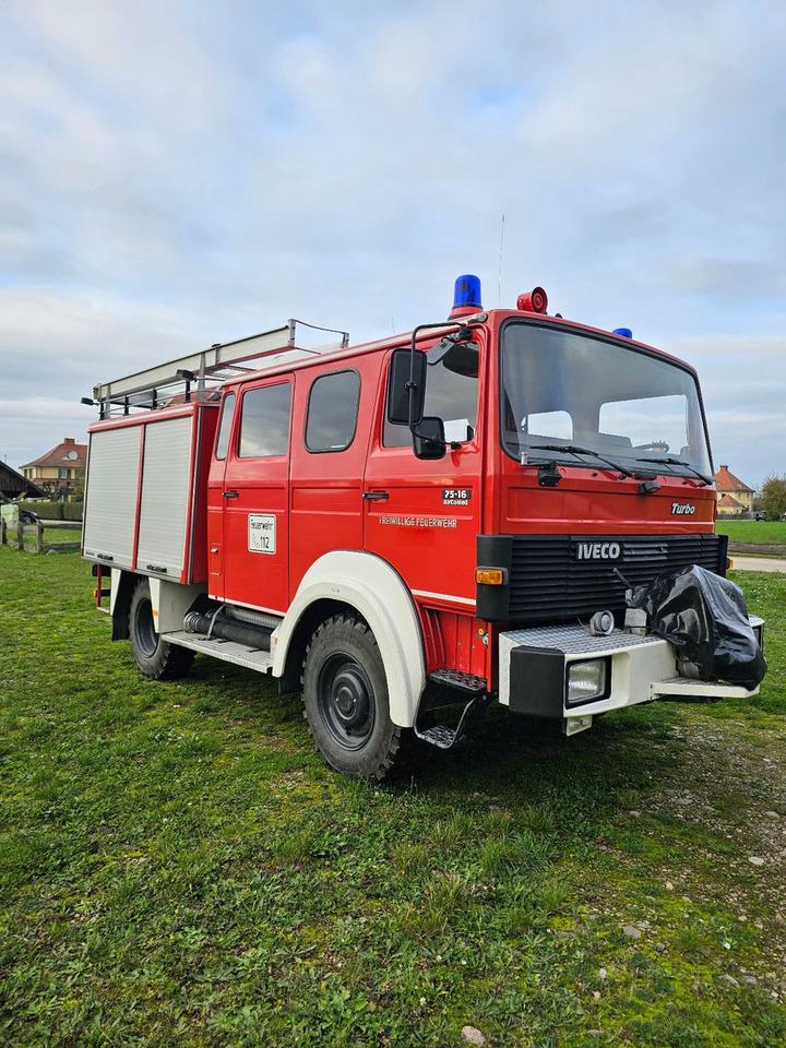 Iveco ! MAUTFREI ! IVECO 75-16 Allrad Feuerwehr 7,49t - Zjarrfikëse: foto 1 Iveco ! MAUTFREI ! IVECO 75-16 Allrad Feuerwehr 7,49t - Zjarrfikëse: foto 1