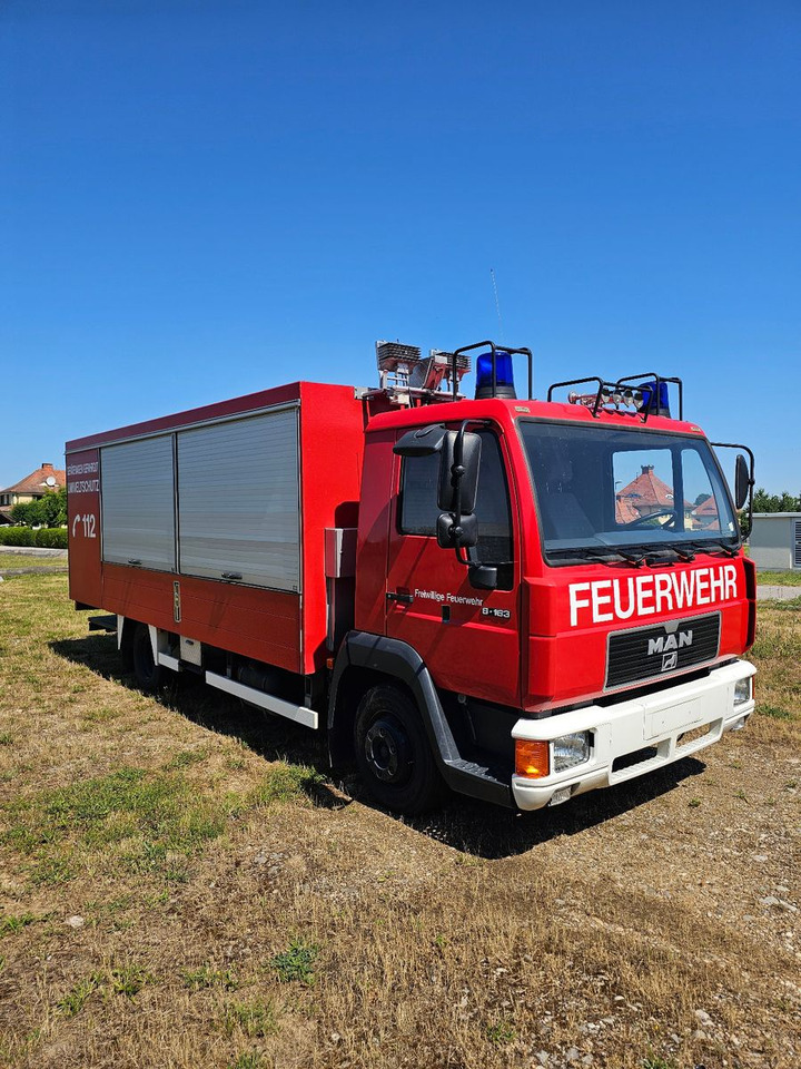 MAN 8.163 L2000 Feuerwehr GW G - Zjarrfikëse: foto 1 MAN 8.163 L2000 Feuerwehr GW G - Zjarrfikëse: foto 1