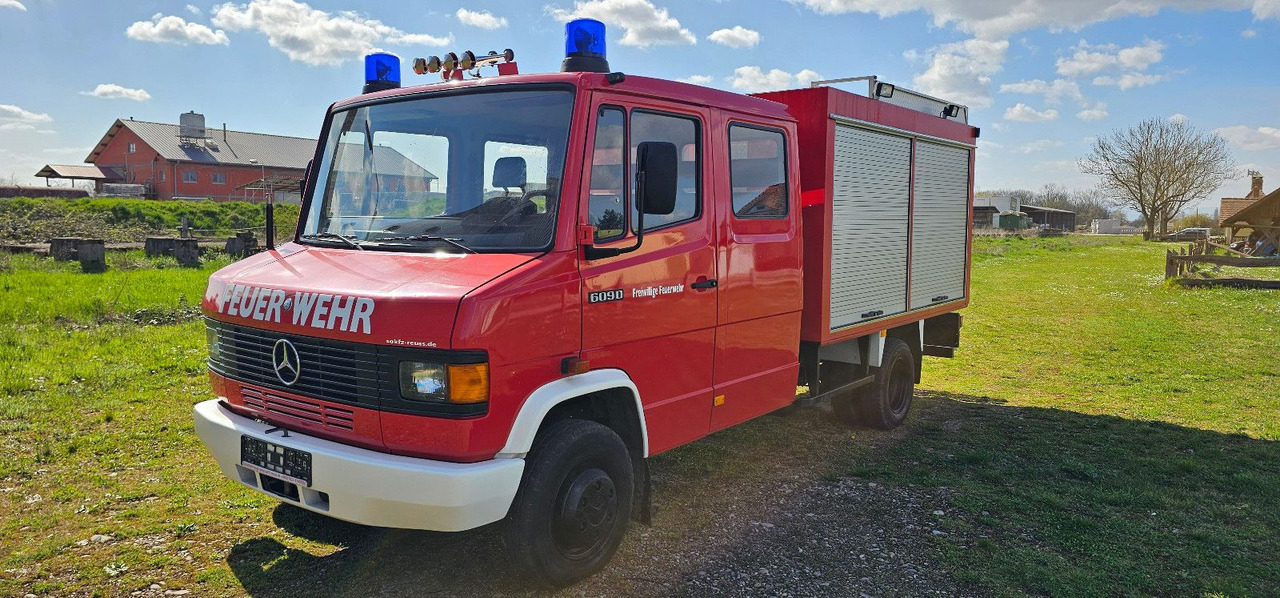 Mercedes-Benz Feuerwehr 609 105km/h Oldtimer Campervan - Zjarrfikëse: foto 2 Mercedes-Benz Feuerwehr 609 105km/h Oldtimer Campervan - Zjarrfikëse: foto 2