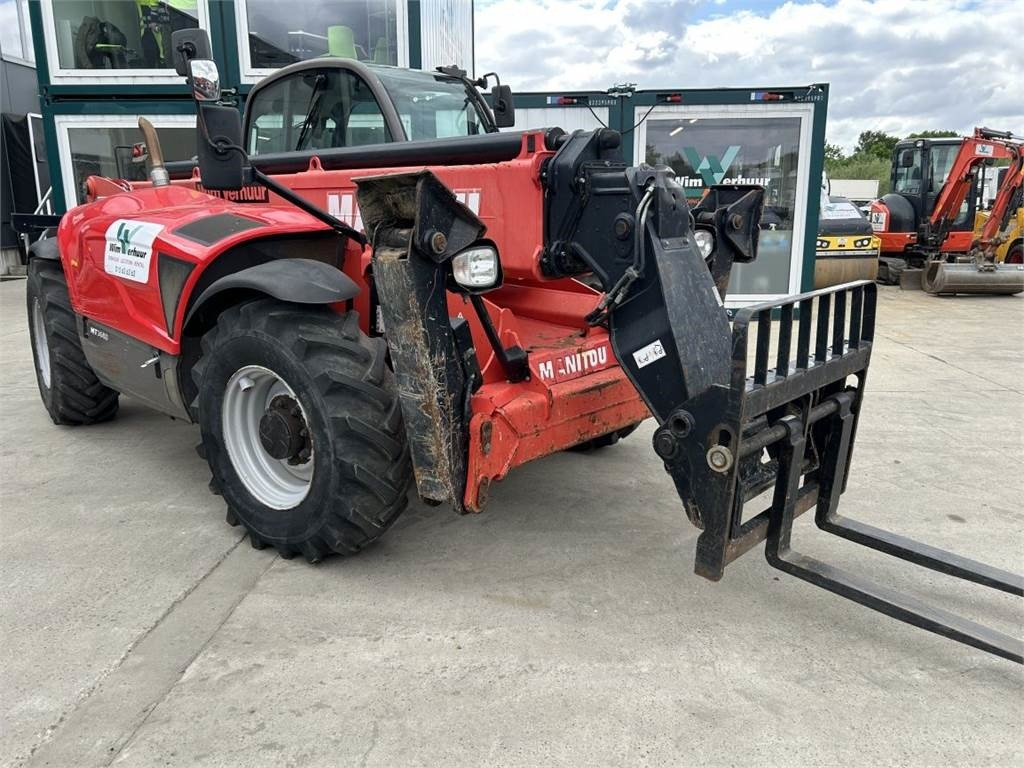 Manitou MT1440 (2032) - Ekskavator teleskopik: foto 4 Manitou MT1440 (2032) - Ekskavator teleskopik: foto 4