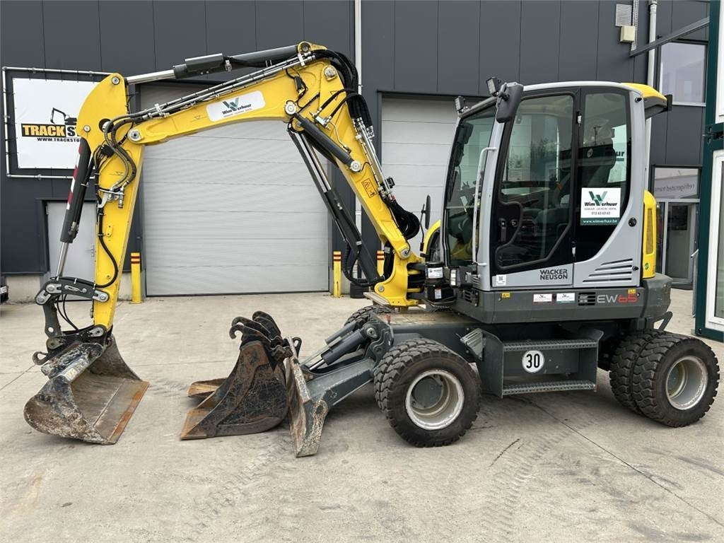 Wacker Neuson EW65 (8946) - Ekskavator me goma: foto 1 Wacker Neuson EW65 (8946) - Ekskavator me goma: foto 1