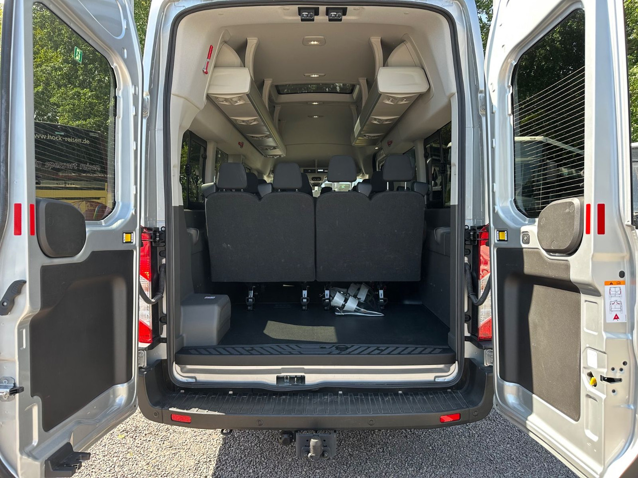 Ford Transit (Klima*PDC*Xenon*Kamera*28 tKm) - Minibus, Furgon pasagjerësh: foto 4 Ford Transit (Klima*PDC*Xenon*Kamera*28 tKm) - Minibus, Furgon pasagjerësh: foto 4