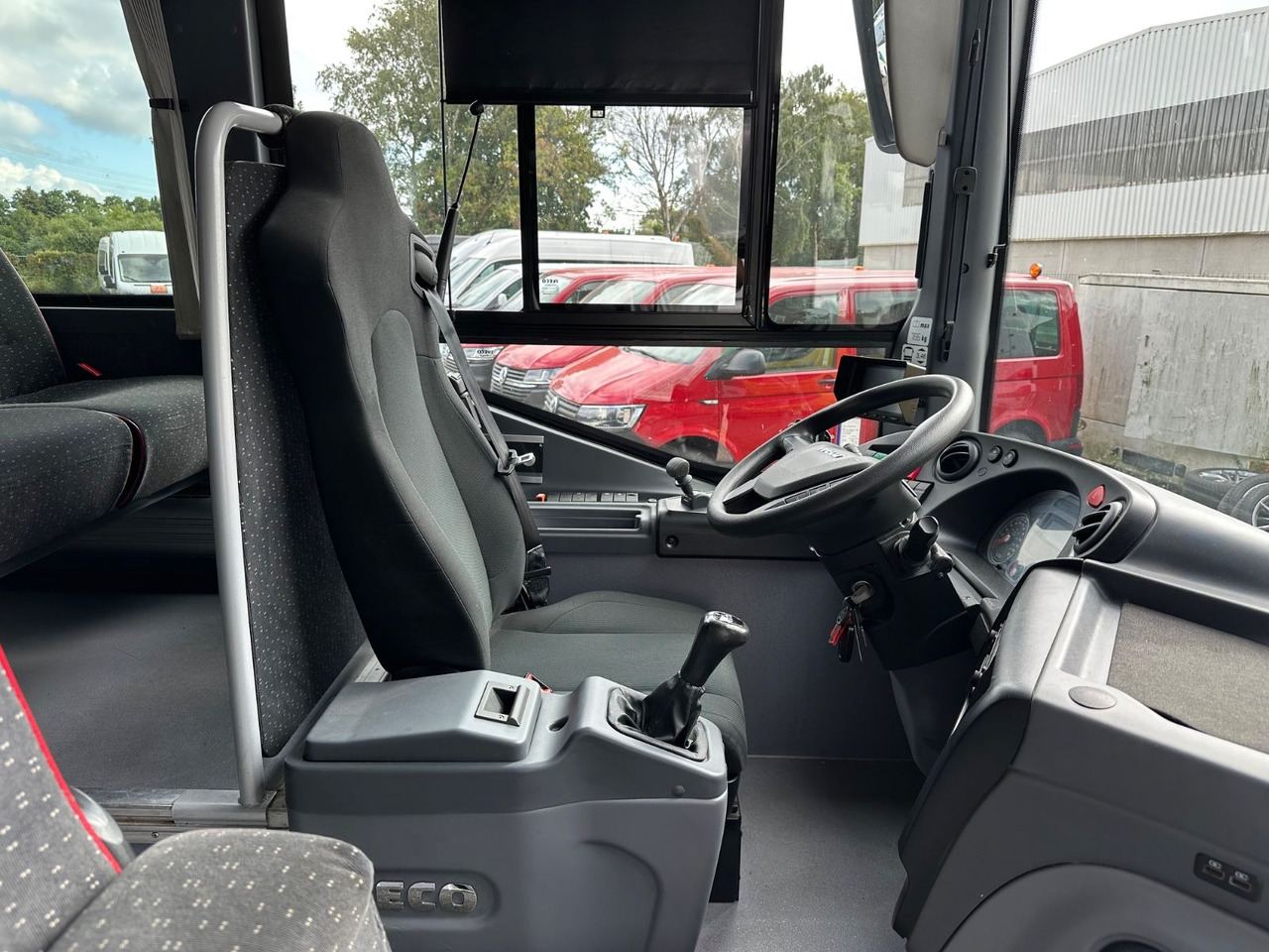 Minibus, Furgon pasagjerësh Iveco EVADYS H (55 Sitze*Schalt*176 tKm): foto 14