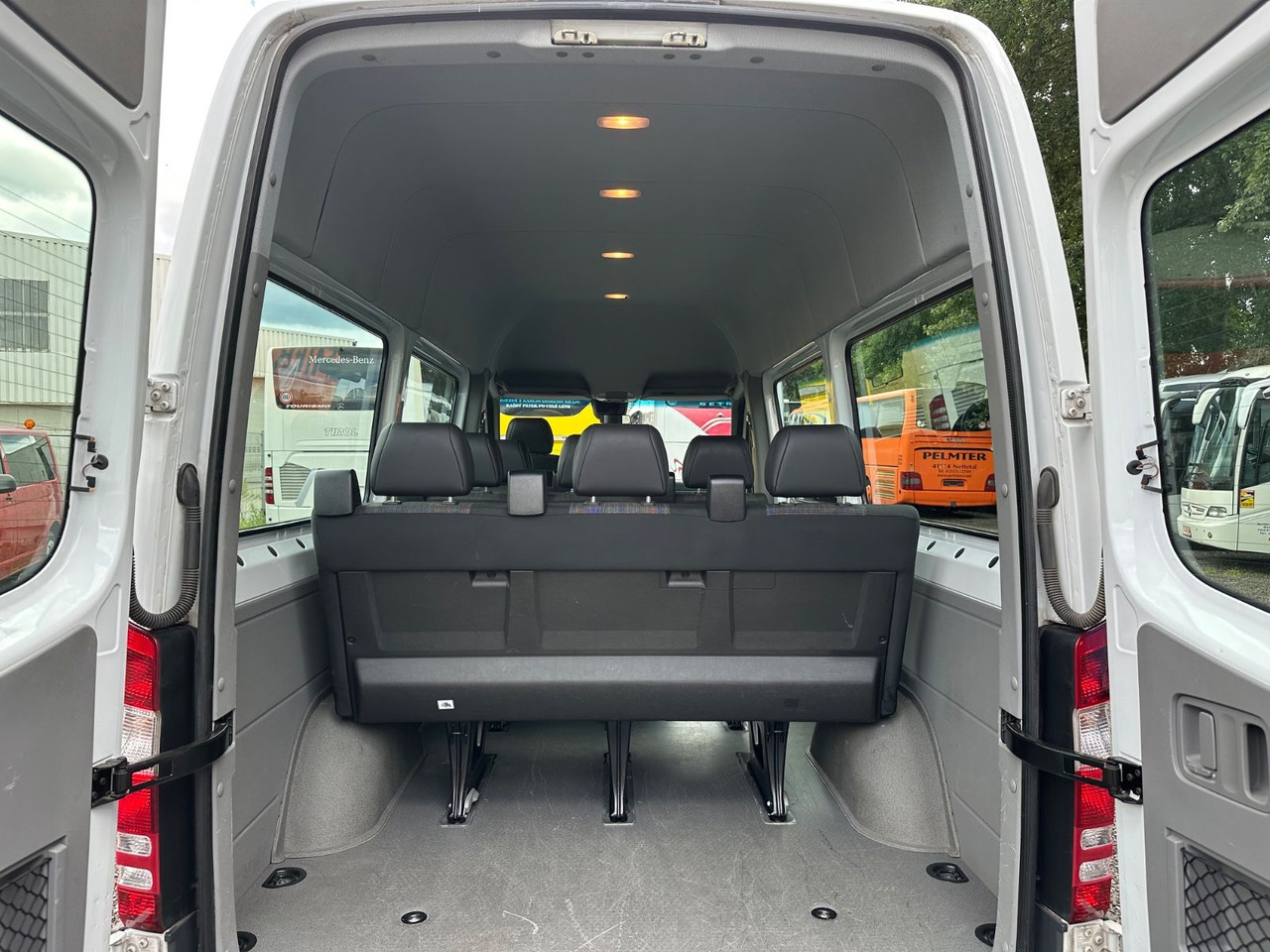 Mercedes-Benz Sprinter 313 CDi (DE*Klima*3,2t) - Minibus, Furgon pasagjerësh: foto 3 Mercedes-Benz Sprinter 313 CDi (DE*Klima*3,2t) - Minibus, Furgon pasagjerësh: foto 3