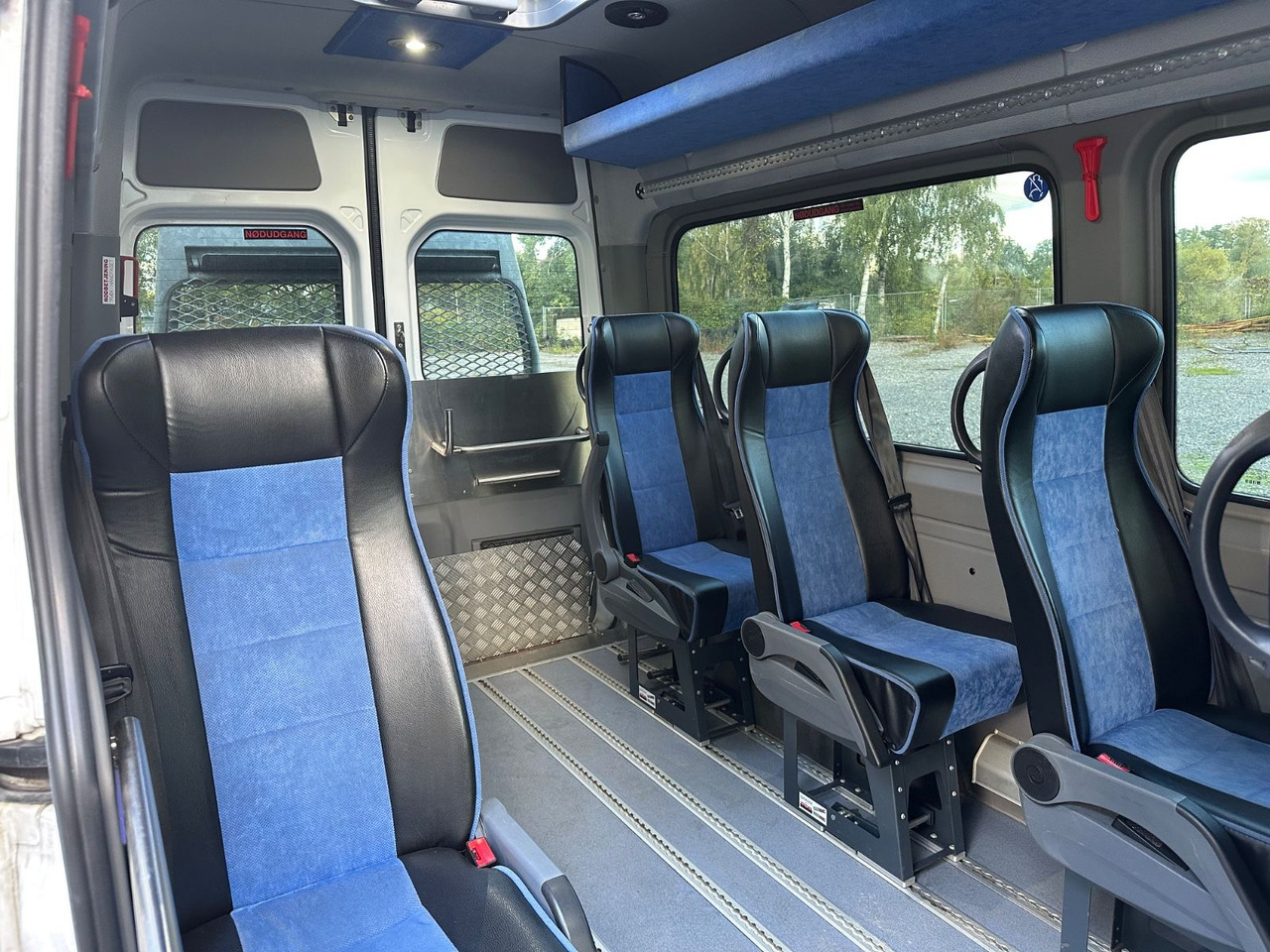 Mercedes-Benz Sprinter 316 CDi (wenig Km*Motor Neu) - Minibus, Furgon pasagjerësh: foto 4 Mercedes-Benz Sprinter 316 CDi (wenig Km*Motor Neu) - Minibus, Furgon pasagjerësh: foto 4
