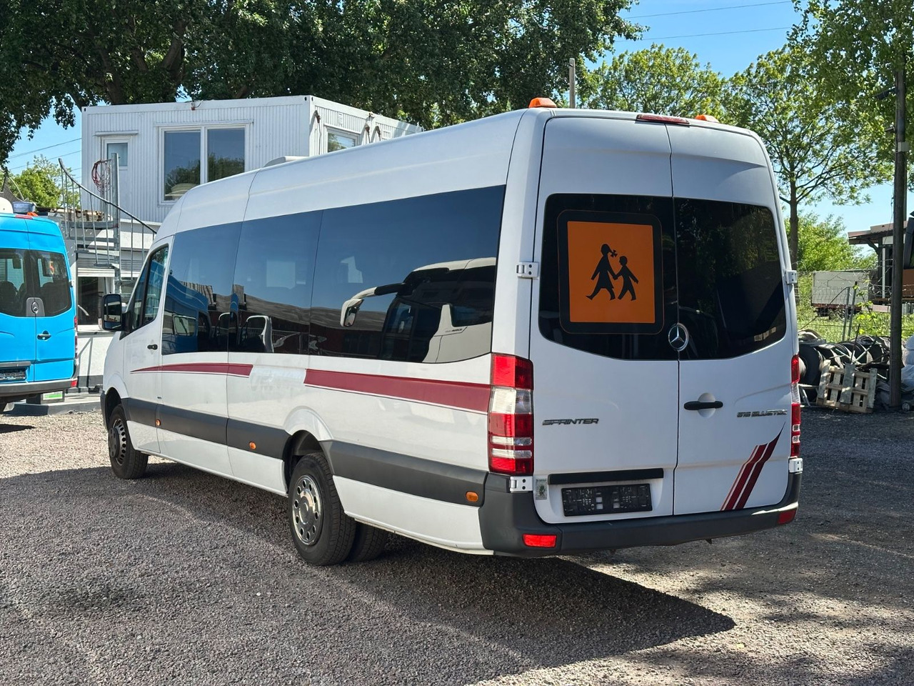 Mercedes-Benz Sprinter 516 CDi (DE*Klima*24 Sitze) - Minibus, Furgon pasagjerësh: foto 2 Mercedes-Benz Sprinter 516 CDi (DE*Klima*24 Sitze) - Minibus, Furgon pasagjerësh: foto 2
