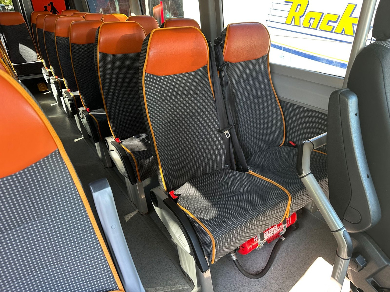 Mercedes-Benz Sprinter 516 CDi (DE*Klima*24 Sitze) - Minibus, Furgon pasagjerësh: foto 5 Mercedes-Benz Sprinter 516 CDi (DE*Klima*24 Sitze) - Minibus, Furgon pasagjerësh: foto 5