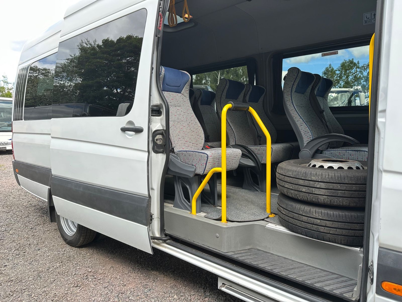 Minibus, Furgon pasagjerësh Mercedes-Benz Sprinter 516 CDi: foto 10 Minibus, Furgon pasagjerësh Mercedes-Benz Sprinter 516 CDi: foto 10
