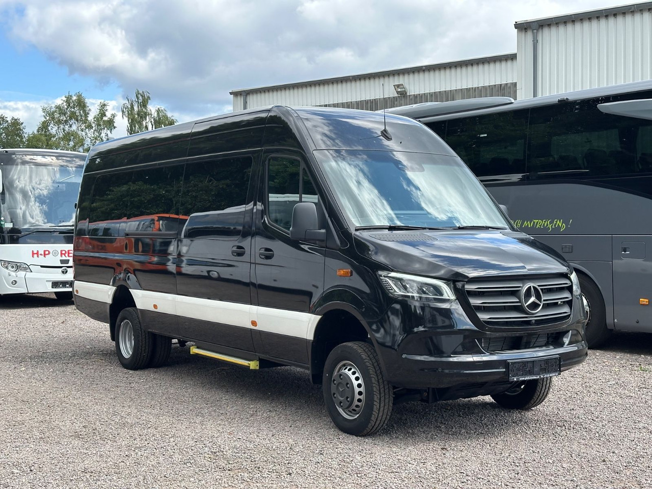 Mercedes-Benz Sprinter 519 CDi 4x4 H+L 360° Cam.*Navi*253.4 Km - Minibus, Furgon pasagjerësh: foto 2 Mercedes-Benz Sprinter 519 CDi 4x4 H+L 360° Cam.*Navi*253.4 Km - Minibus, Furgon pasagjerësh: foto 2
