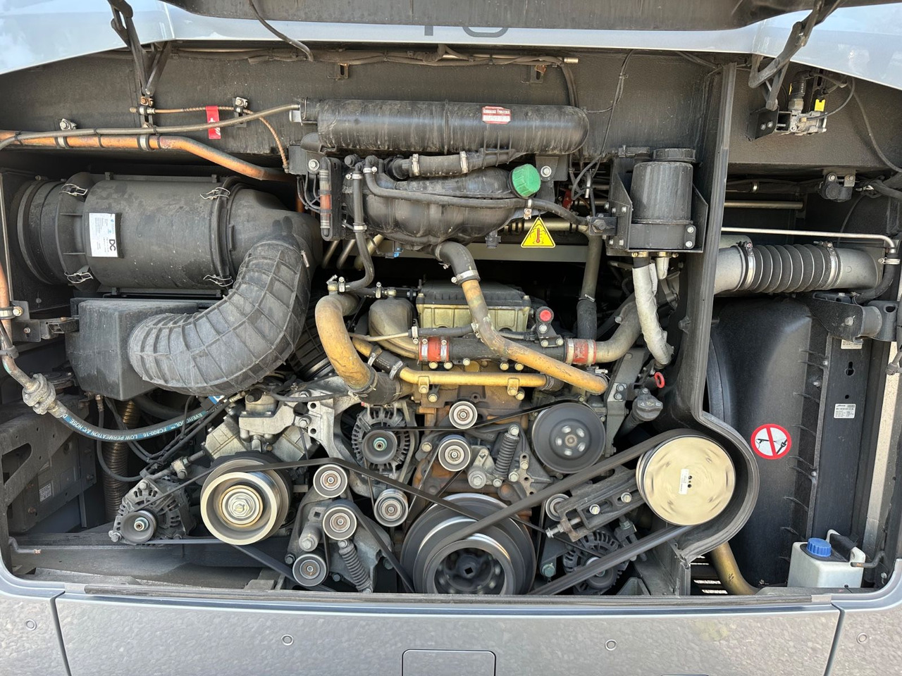 Mercedes-Benz Tourismo E 15 RHD (wenig Km*TOP*DE) - Autobus urban: foto 3 Mercedes-Benz Tourismo E 15 RHD (wenig Km*TOP*DE) - Autobus urban: foto 3