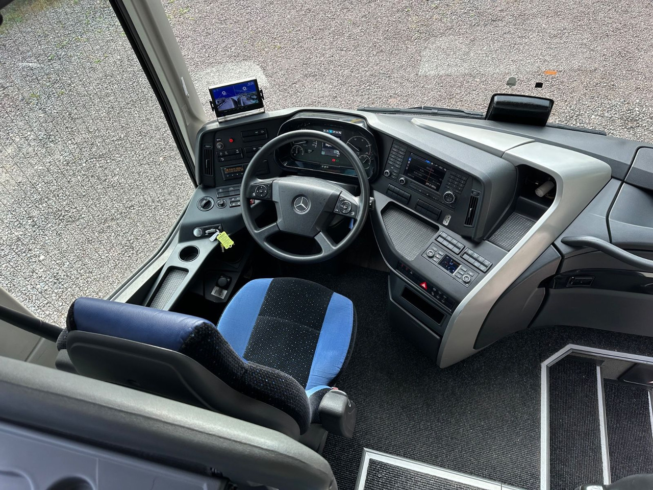Mercedes-Benz Tourismo E 16 RHD-M/2A (wenig Km*TOP*61 Sitze) - Autobus urban: foto 4 Mercedes-Benz Tourismo E 16 RHD-M/2A (wenig Km*TOP*61 Sitze) - Autobus urban: foto 4