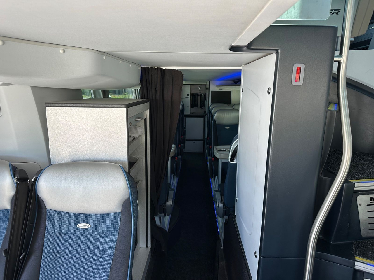 Autobus me kabinë të dyfishtë Neoplan P06 Skyliner L (83 Sitze*TOP*Motor Neu*Panorama): foto 18