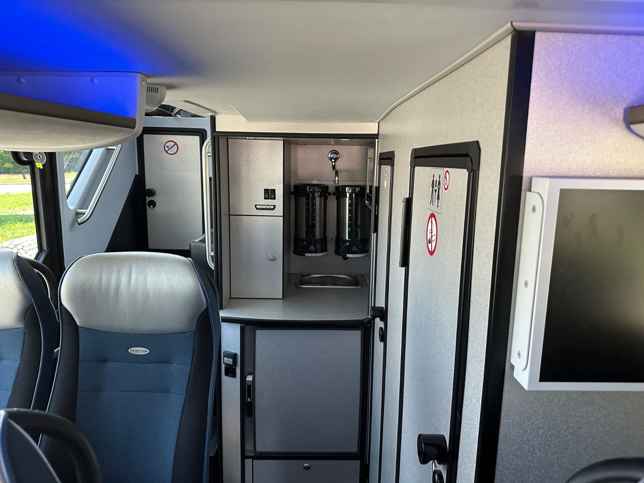 Autobus me kabinë të dyfishtë Neoplan P06 Skyliner L (83 Sitze*TOP*Motor Neu*Panorama): foto 22