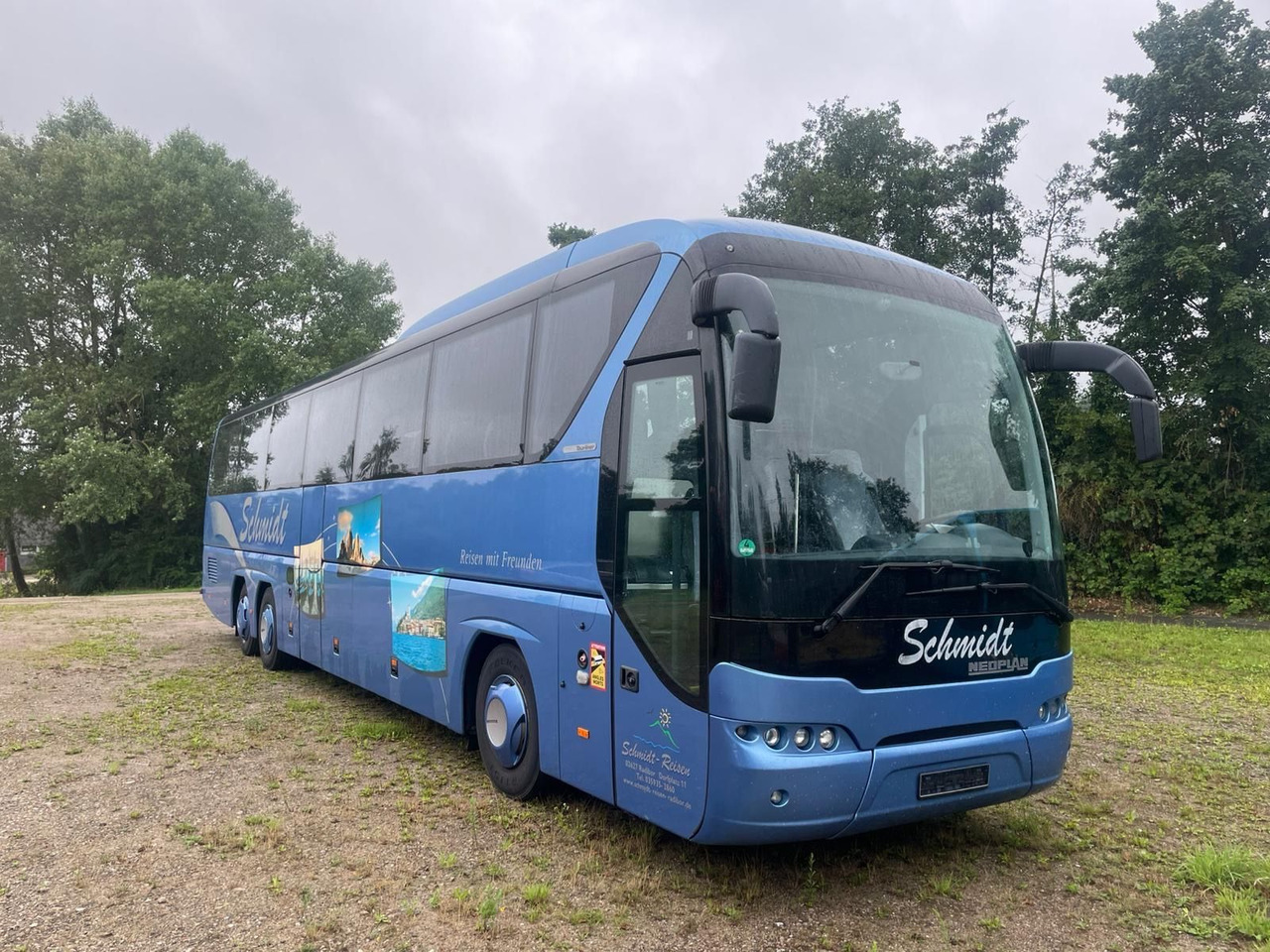 Neoplan Tourliner L P22 (59 Sitze*Schalt*TOP*DE) - Autobus urban: foto 5 Neoplan Tourliner L P22 (59 Sitze*Schalt*TOP*DE) - Autobus urban: foto 5