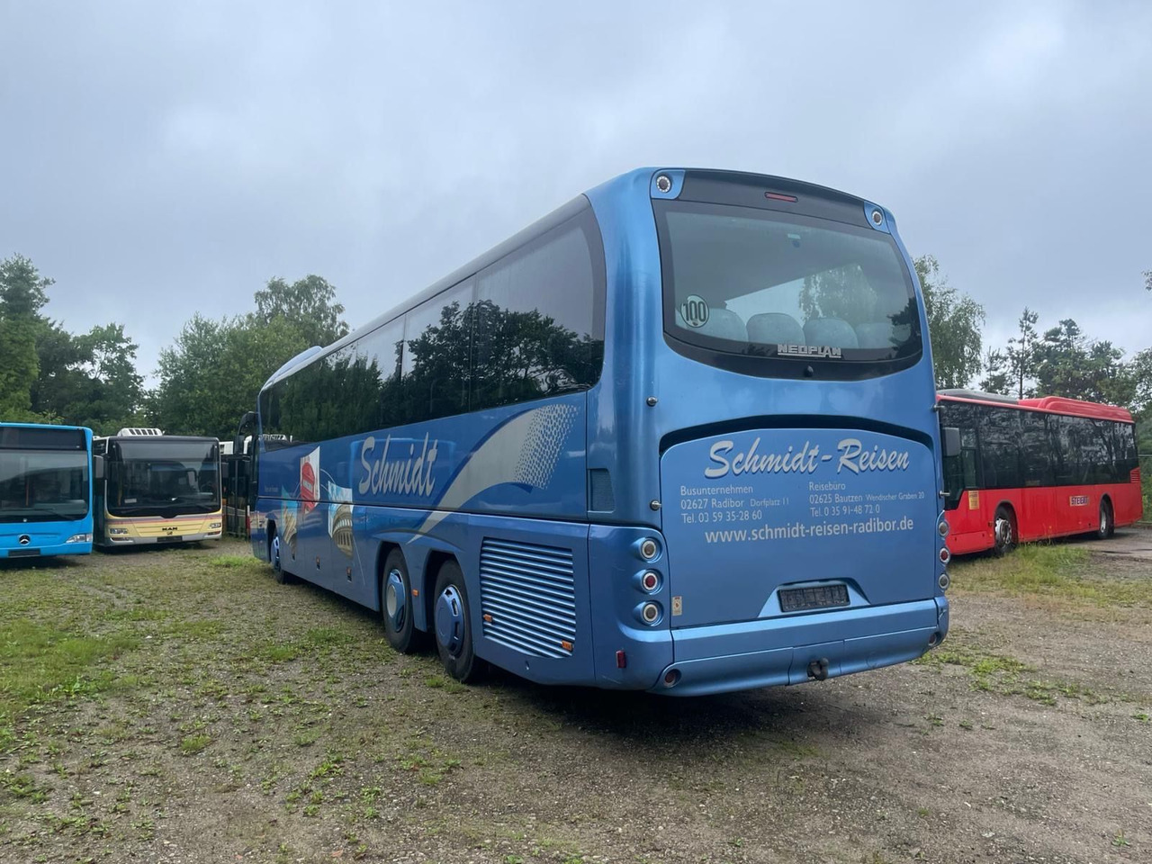 Neoplan Tourliner L P22 (59 Sitze*Schalt*TOP*DE) - Autobus urban: foto 2 Neoplan Tourliner L P22 (59 Sitze*Schalt*TOP*DE) - Autobus urban: foto 2