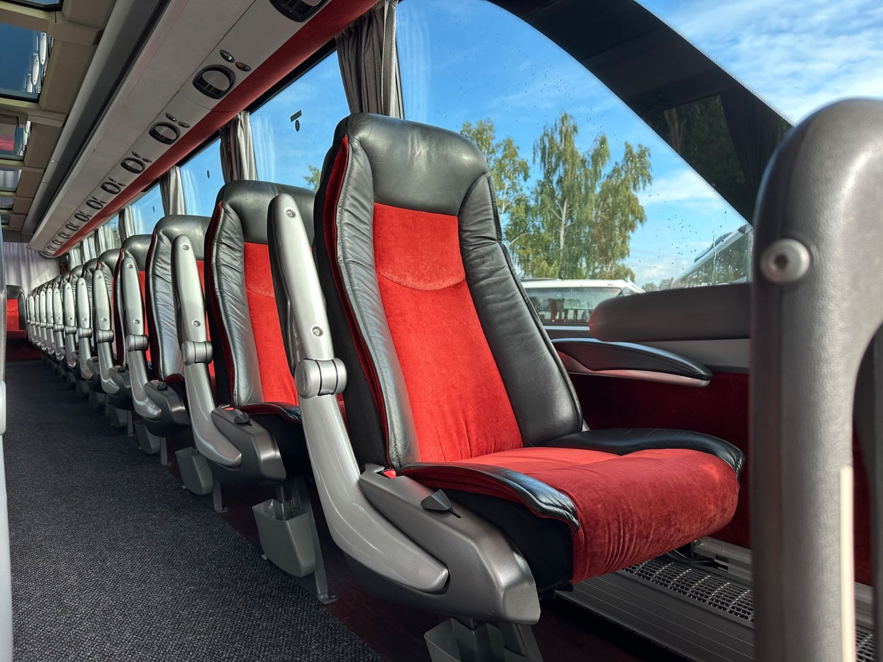 Setra S 416 HDH (V.I.P 2+1 Sitze*Panorama*TOP) - Autobus urban: foto 5 Setra S 416 HDH (V.I.P 2+1 Sitze*Panorama*TOP) - Autobus urban: foto 5