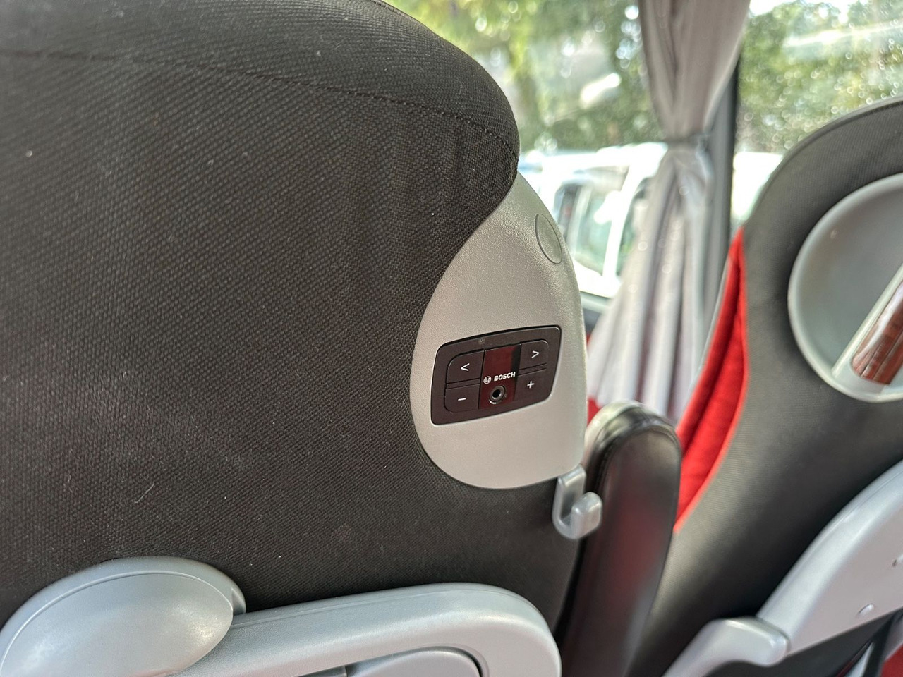 Autobus urban Setra S 416 HDH (V.I.P 2+1 Sitze*Panorama*TOP): foto 27 Autobus urban Setra S 416 HDH (V.I.P 2+1 Sitze*Panorama*TOP): foto 27