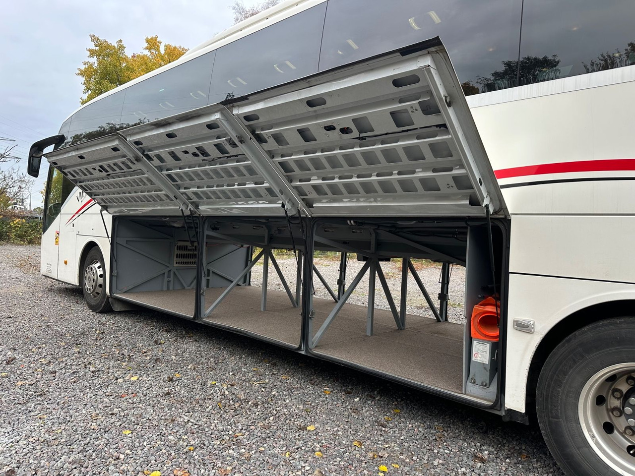 Setra S 516 HD/2A (Heck WC+Küche*DE-Bus) - Autobus urban: foto 4 Setra S 516 HD/2A (Heck WC+Küche*DE-Bus) - Autobus urban: foto 4