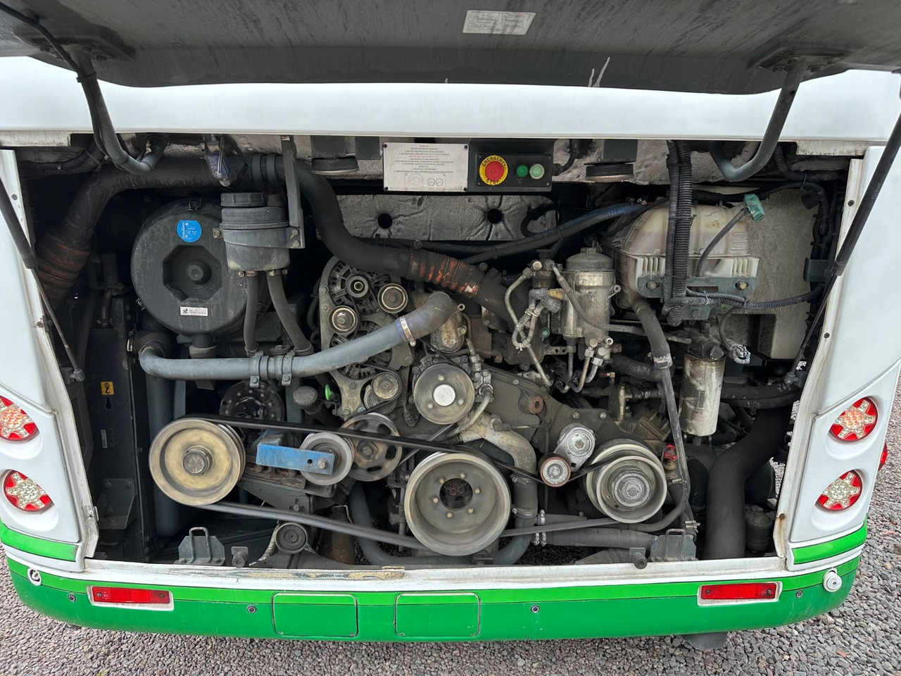 Temsa MD9 C (wenig Km*WC*DE) - Minibus, Furgon pasagjerësh: foto 4 Temsa MD9 C (wenig Km*WC*DE) - Minibus, Furgon pasagjerësh: foto 4